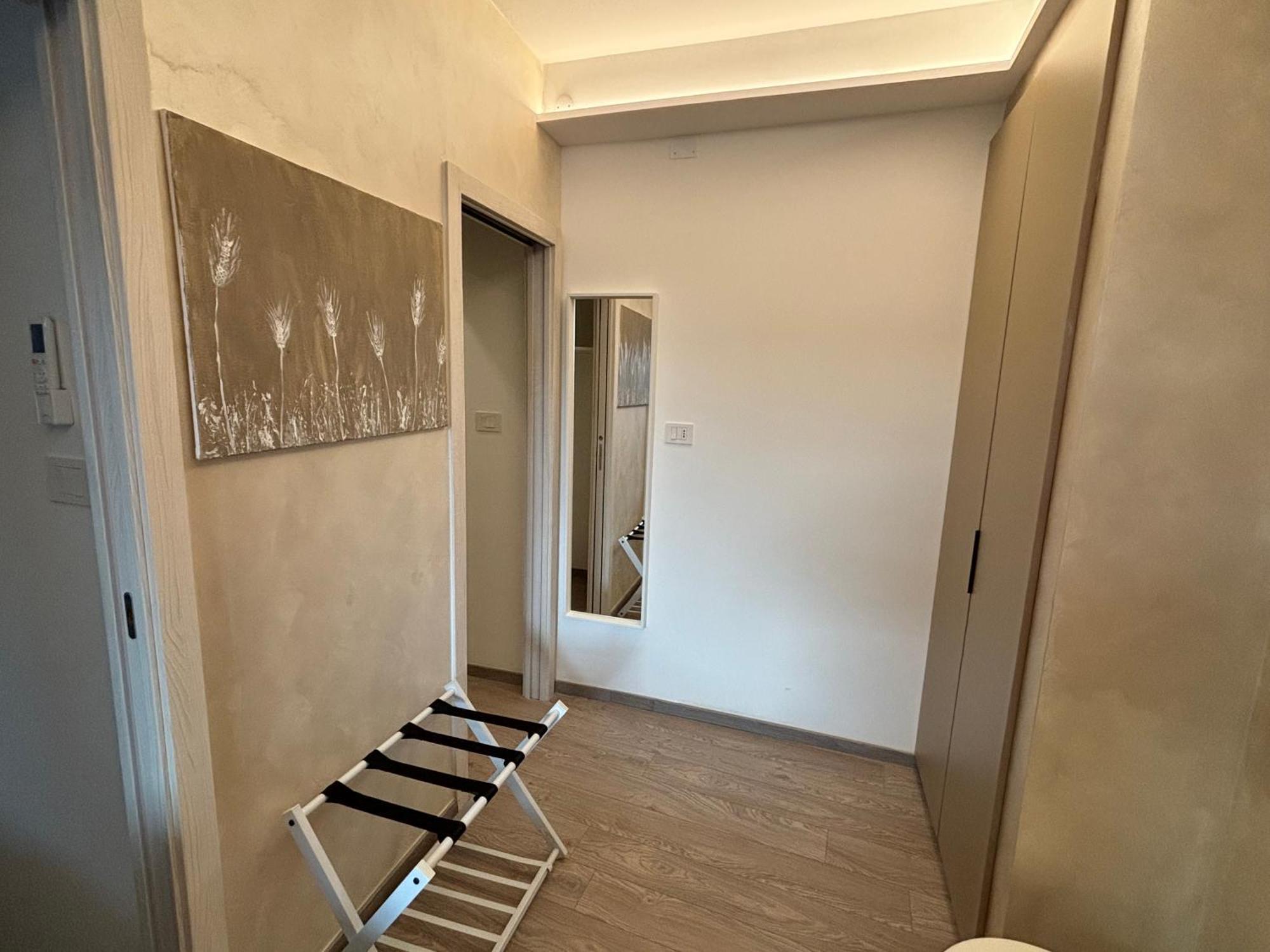 Teatro Romano Suites Триест Экстерьер фото